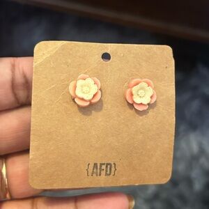AFD Resin Floral Stud Earrings